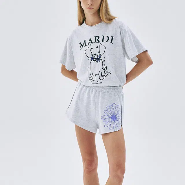MARDI MERCREDI TSHIRT SWING THE TAIL DDANJI FLOWER NECKLACE_HEATHER PURPLE SS25 T