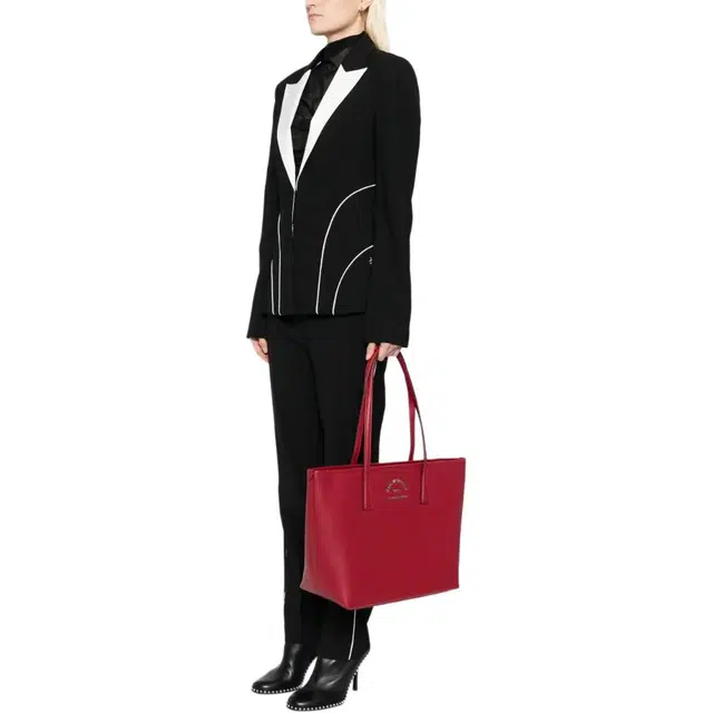 KARL LAGERFELD