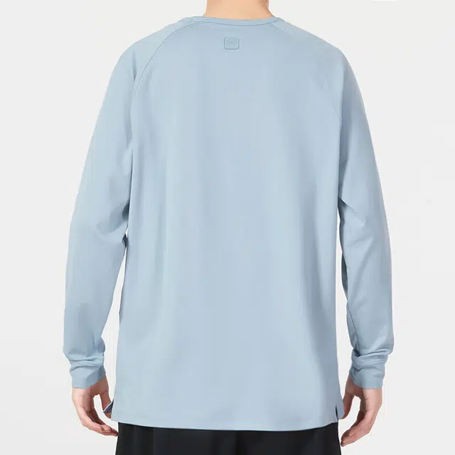 Under Armour T