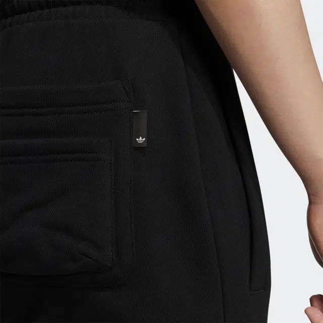 adidas originals Logo