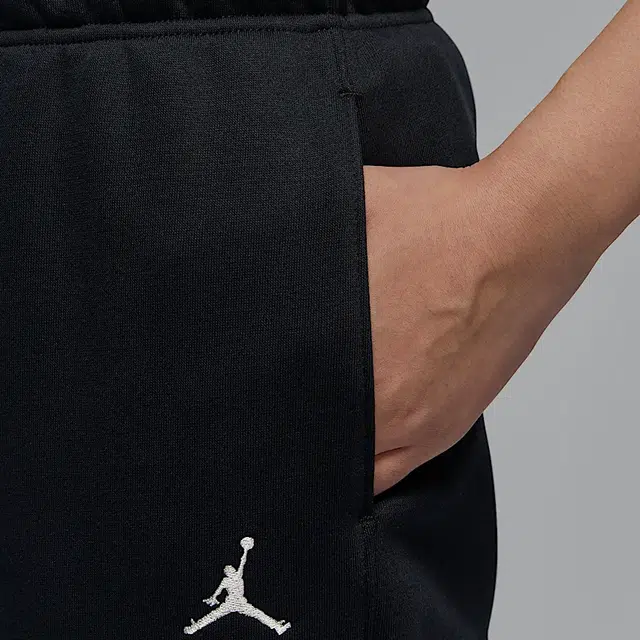 Jordan Brooklyn Fleece FW24 logo
