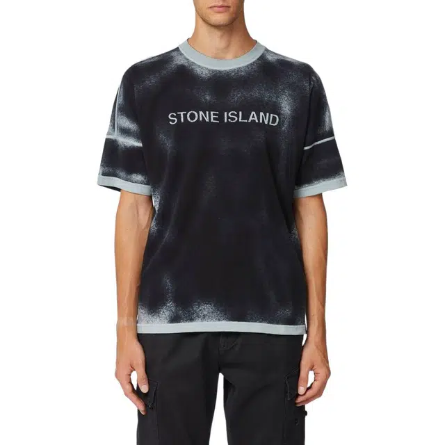 STONE ISLAND STONE ISLAND Hand Sprayed T