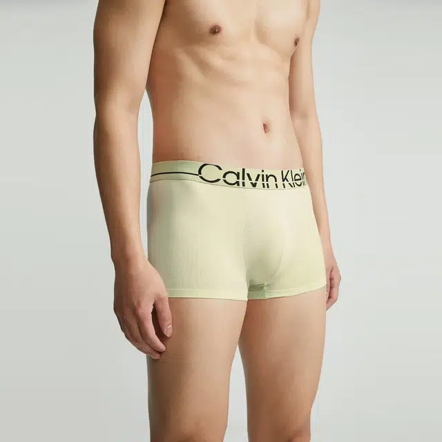 CKCalvin Klein 4D 1