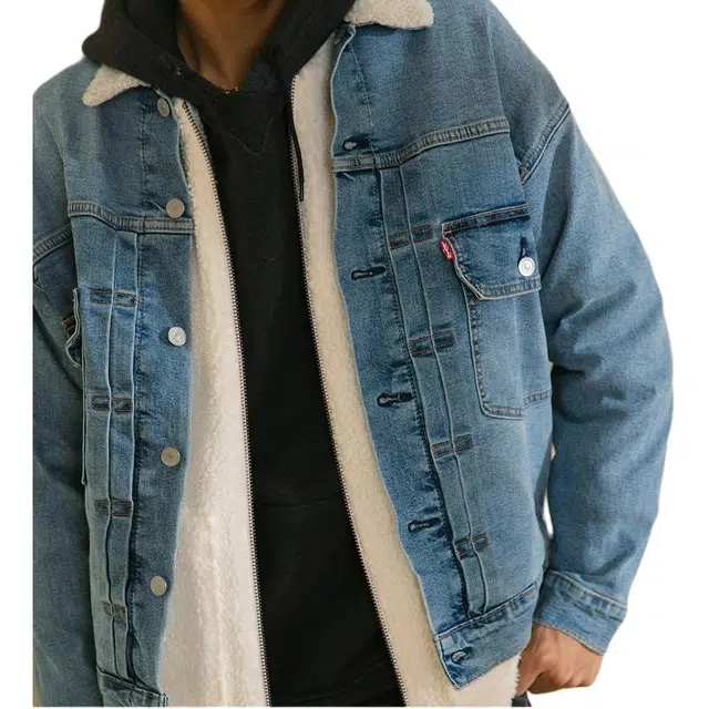 Levis