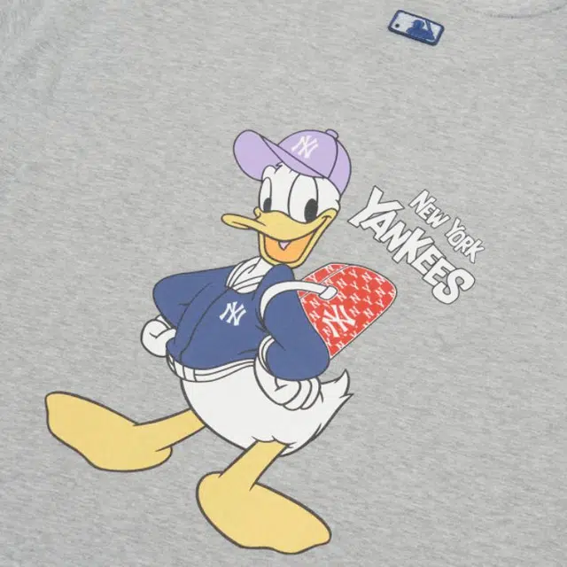 MLB Disney T