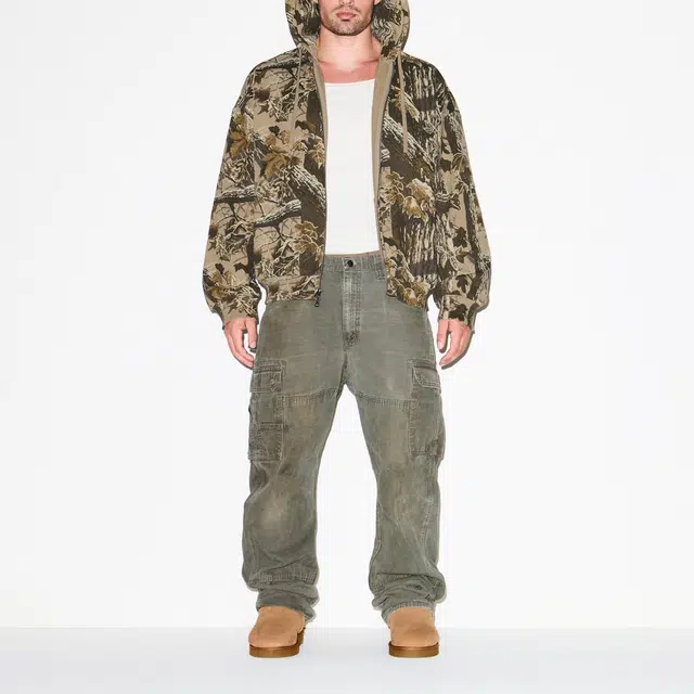 SKIMS FW25 HEAVYWEIGHT FLEECE MENS REALTREE RELAXED ZIP UP HOODIE