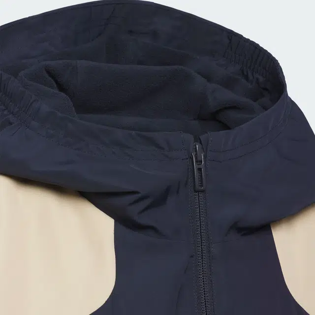 adidas Sportswear URBAN OUTDOOR