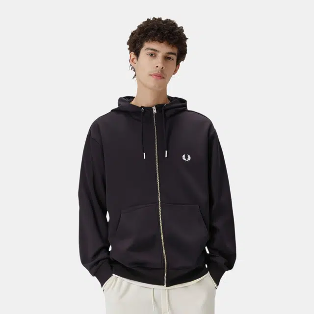 FRED PERRY FW24