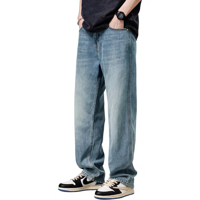 Lee Cooper