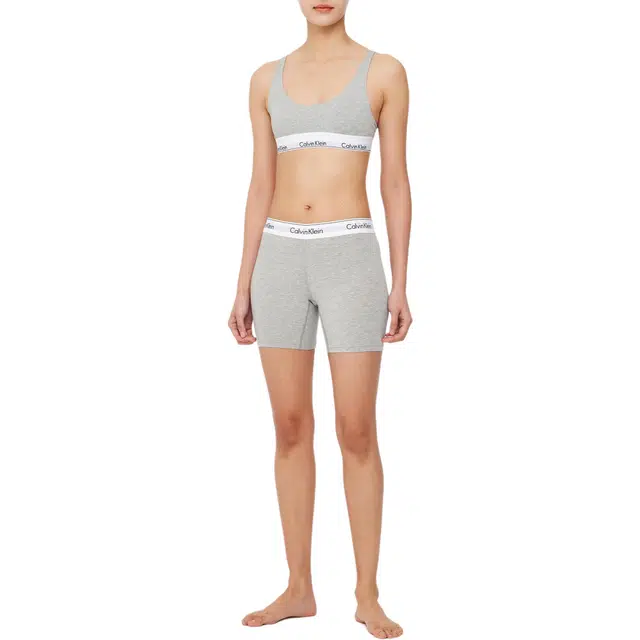 CALVIN KLEIN