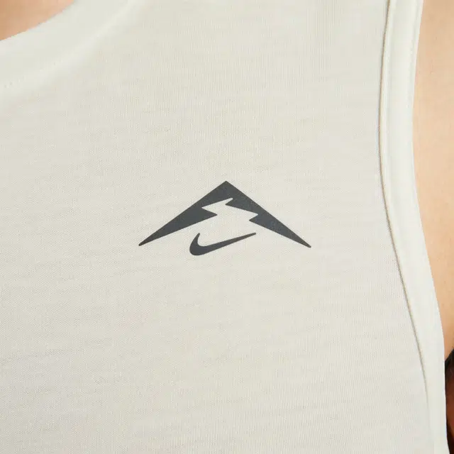 Nike Dri-FIT ADV SS25 SolarChase