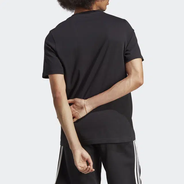 adidas originals LogoT