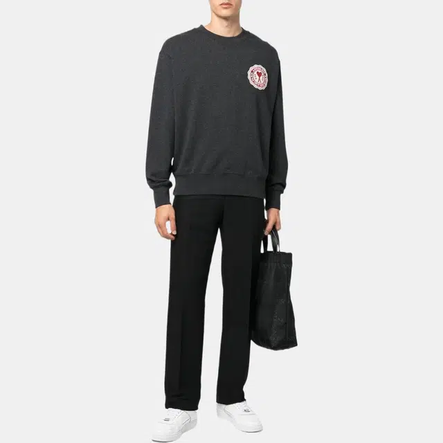 AMIPARIS FW22 Logo Crewneck Sweater