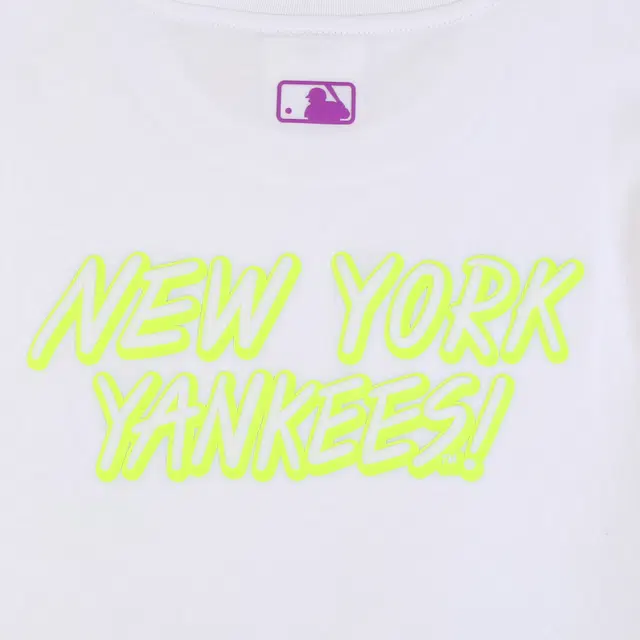 MLB T