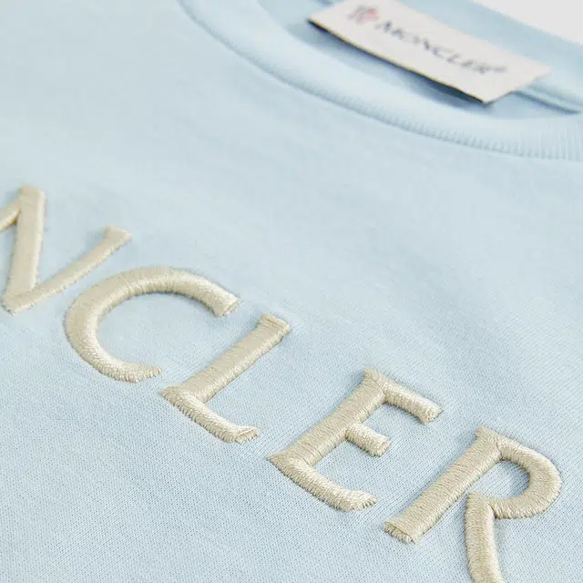 MonclerT