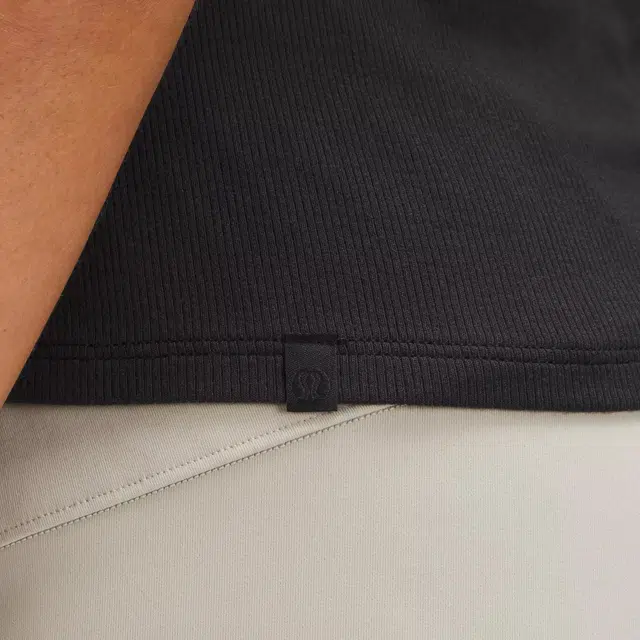 lululemon Hold Tight T