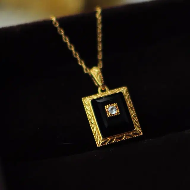 VERENA REINE 18K