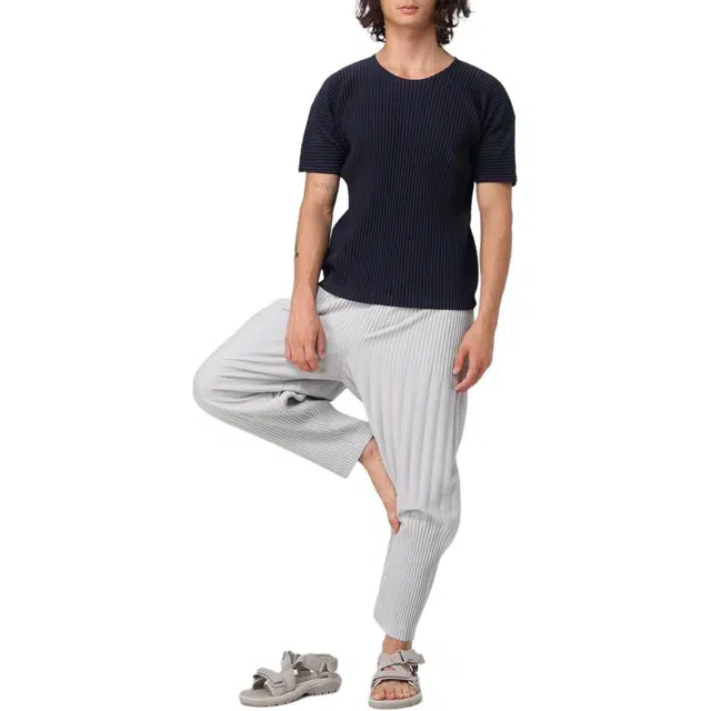 ISSEY MIYAKE T