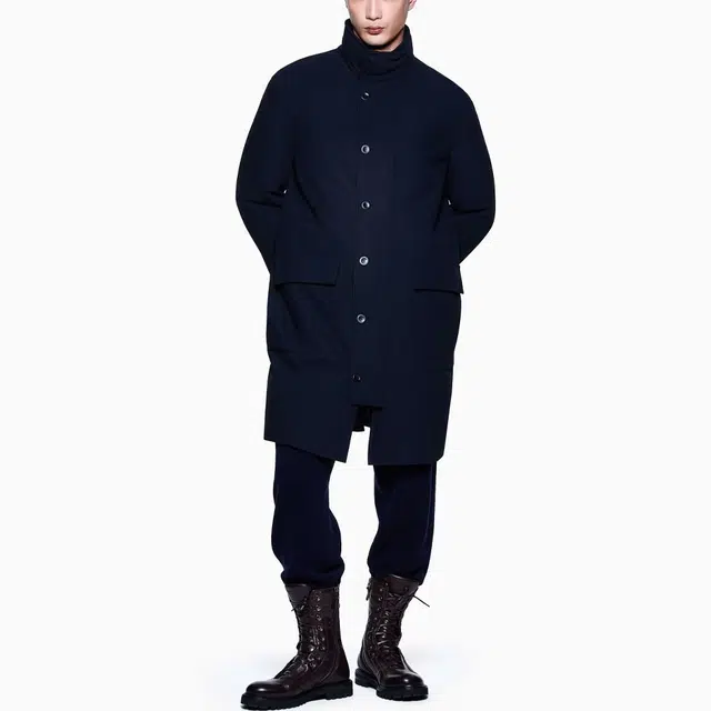 阿玛尼 单排扣翻盖口袋设计羽绒服 男款