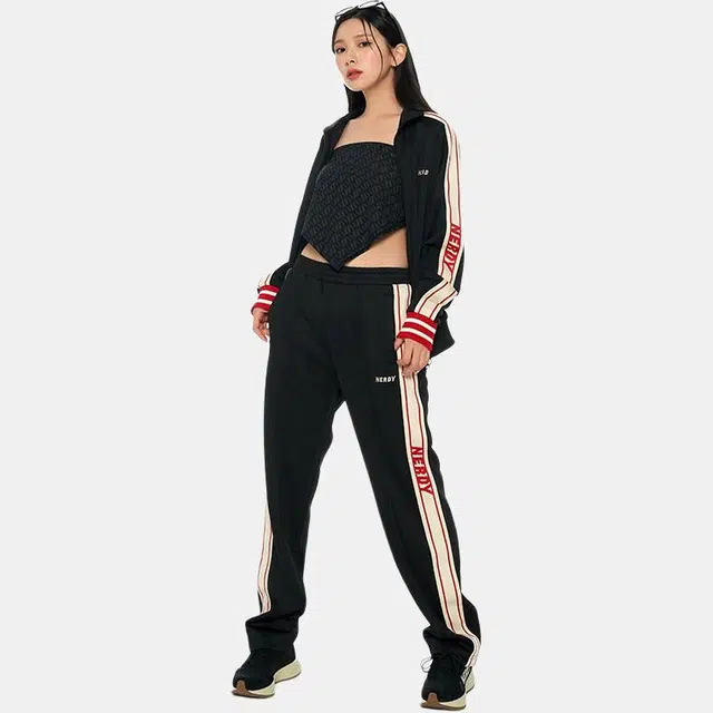 NERDY FW22 Logo tape