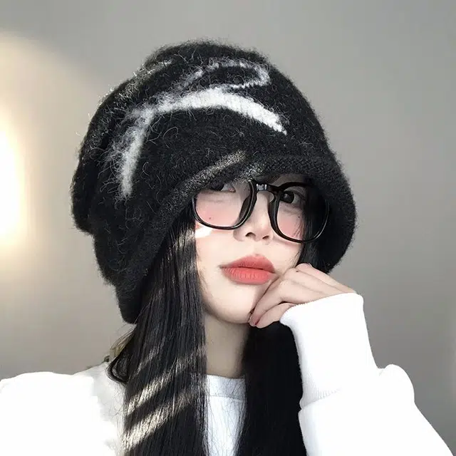【版型好~秋冬必备】 攸委 蝴蝶结黑色堆堆帽女冬季保暖加厚时尚百搭 涤纶 复古大头围显脸小针织冷帽护耳帽包头帽子 男女同款情侣款