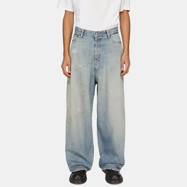 THE SALVAGES FASHION CLUB