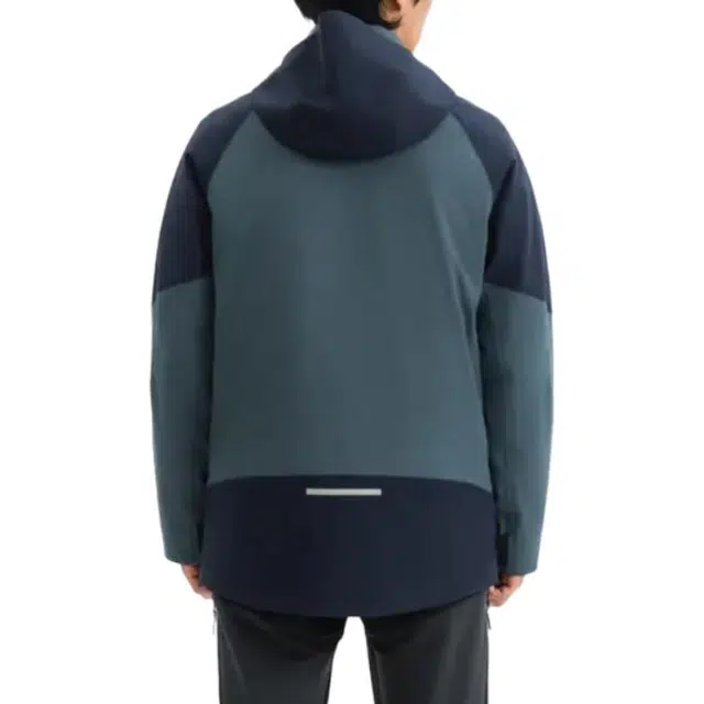 DECATHLON FORCLAZ Travel 900