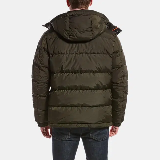 Moncler FW22 Logo