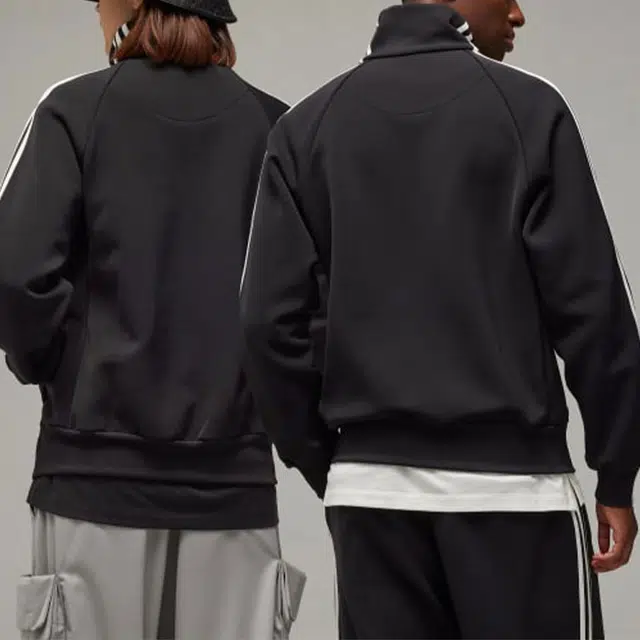 Y-3