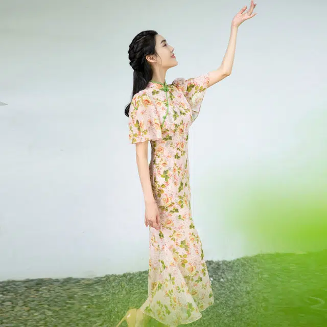 四美子 植物花卉立领中长款喇叭短袖旗袍裙装套装 女款 玫双影