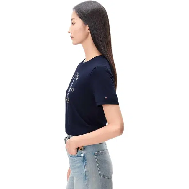Tommy Hilfiger T C1G