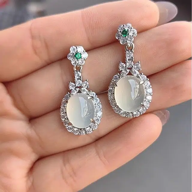 识恩 冰清玉洁表白神器太阳花新中式国潮 宫廷古风水滴 招财转运 上岸平安 笑口常开 小众设计 轻奢高级#好运 玉髓 耳环 女款