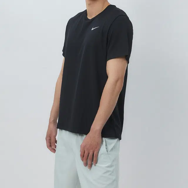 Nike LogoT