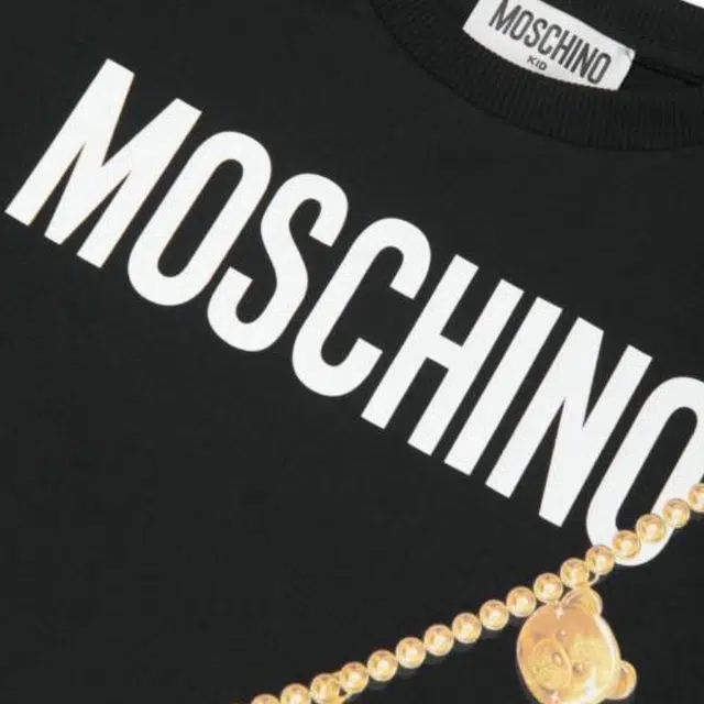 MOSCHINO T