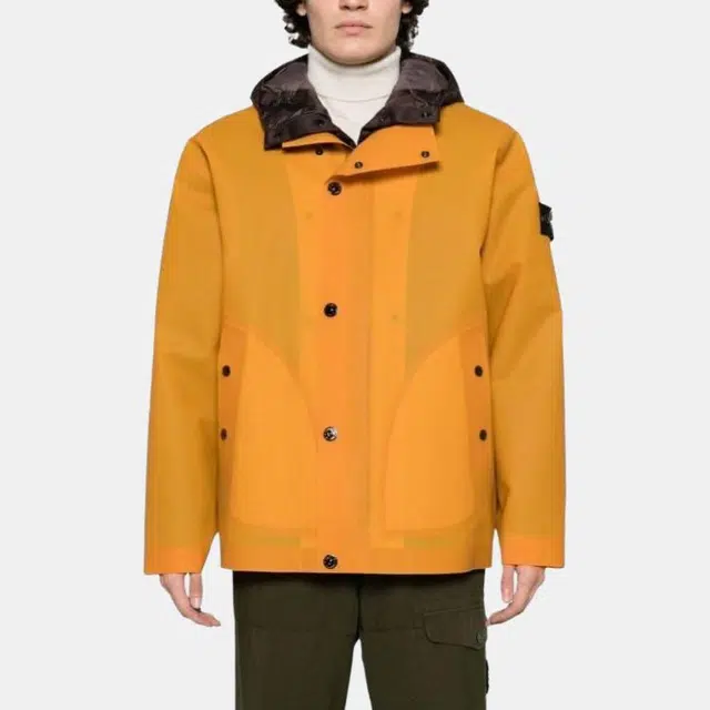 Stone Island FW23 Color-Changing Jacket