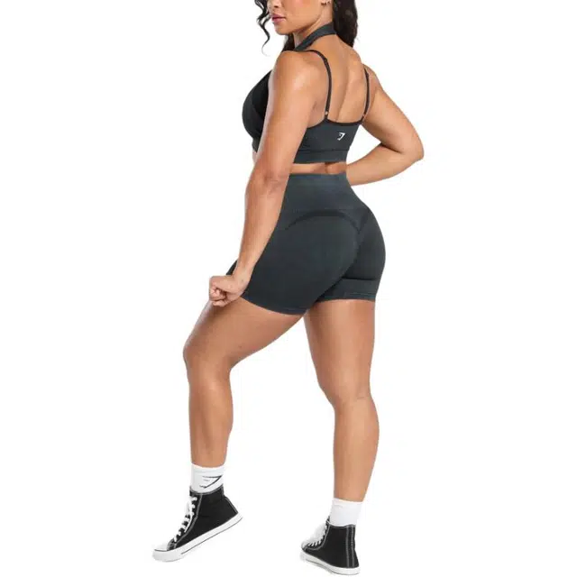 GYMSHARK Gains Seamless Bralette