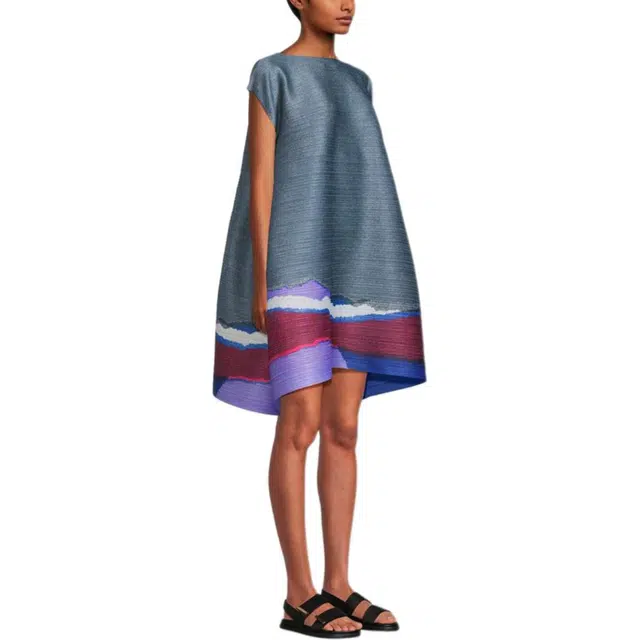PLEATS PLEASE ISSEY MIYAKE T