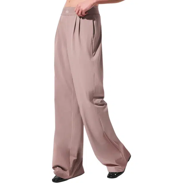 Alo Yoga Suit Up Trouser