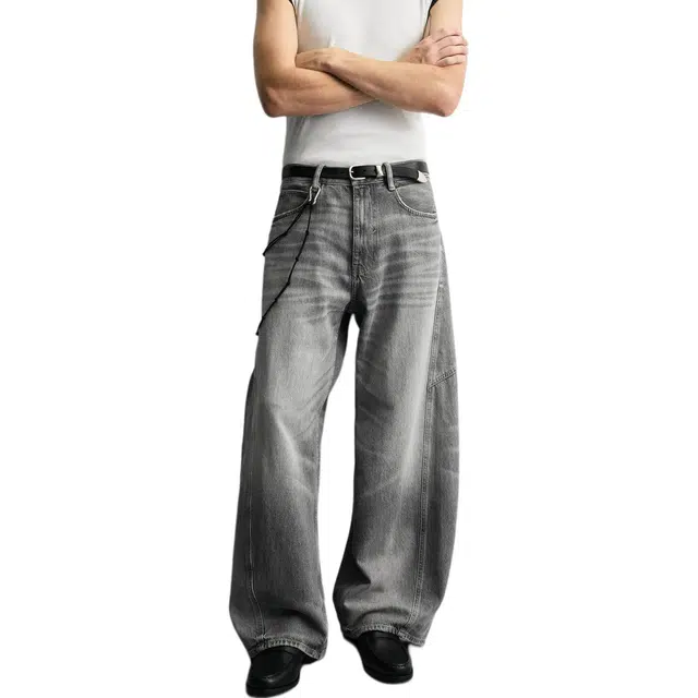 ZARA Loose Fit Mid-Rise Jeans