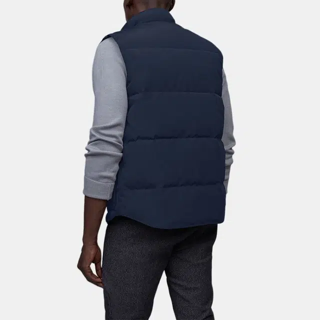 Canada Goose Freestyle Logo
