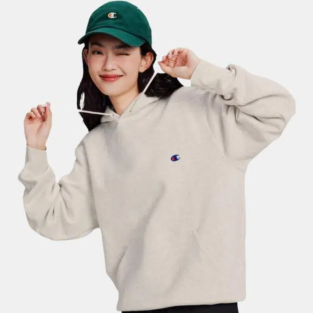 Champion FW23 Basic C-Logo