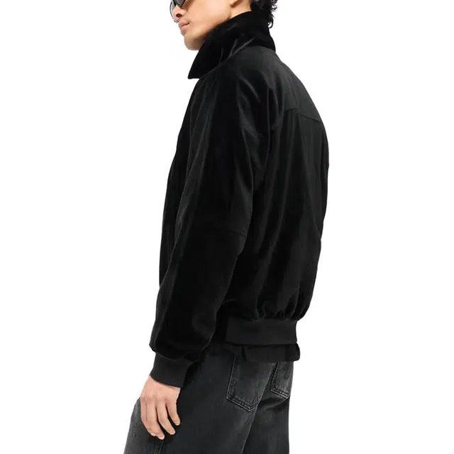 REPRESENT SS25