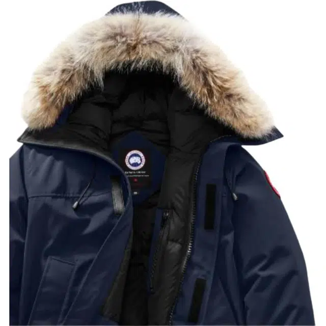 Canada Goose FW22 Langford Fusion Fit logo