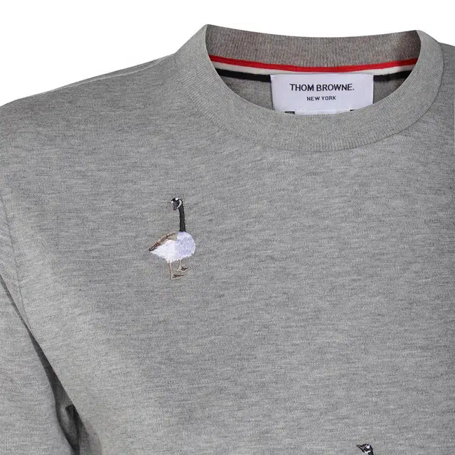 THOM BROWNE T