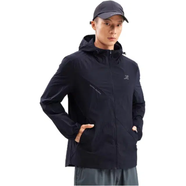 特步 跑步系列 纯色拉链连帽透气百搭运动风衣 男款 暗砖灰