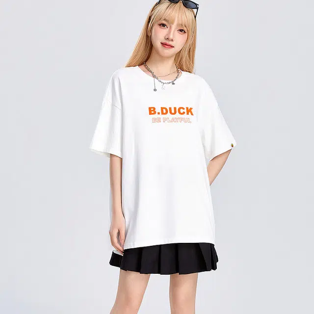 B.Duck LogoT