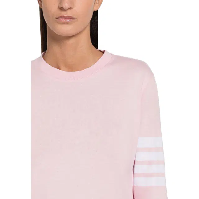 THOM BROWNE T