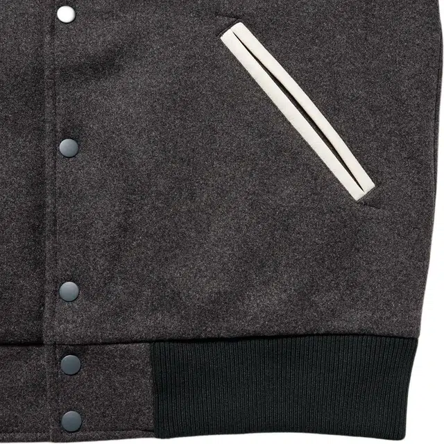 UNIQLO FW22