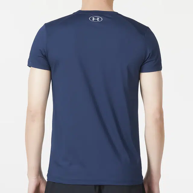 Under Armour T