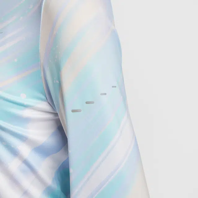 Nike AS W NK SWIFT DF HZ TOP AOP logo T